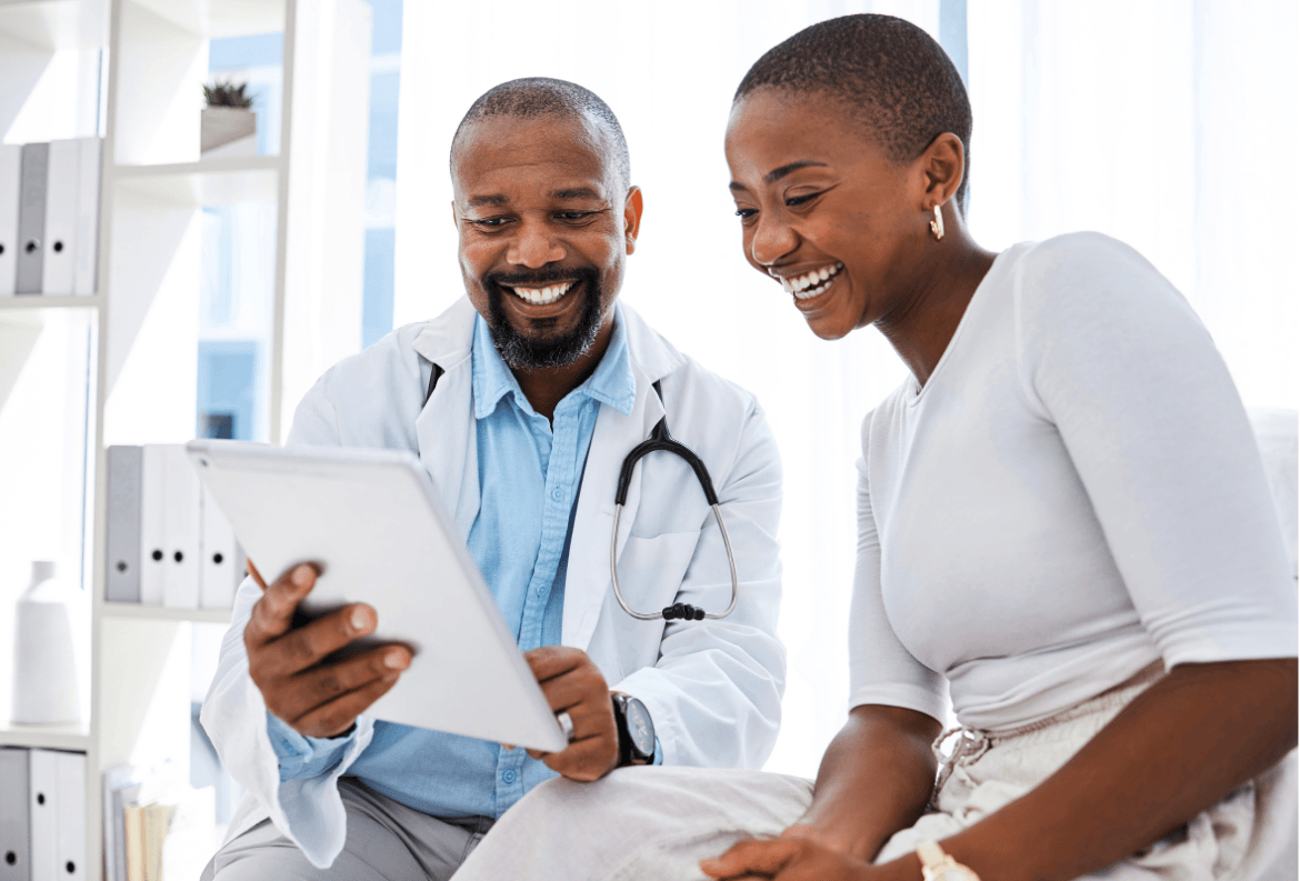 Doctor and patient in a consultation for a medical procedure covered by a personal loan.